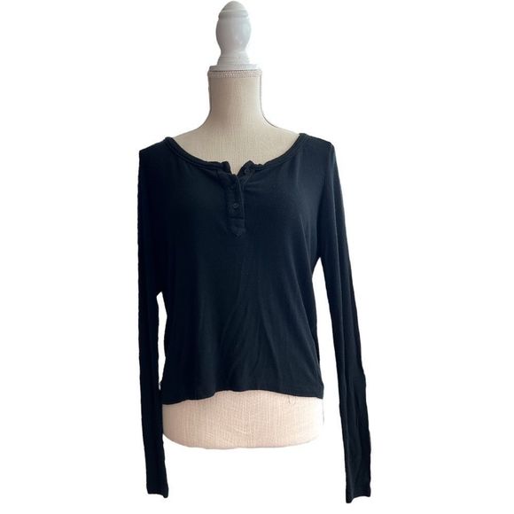 Brandy Melville 3 Piece Bundle Knit Sweater, 3 Button Long Sleeve Tee and Tank - Picture 7 of 12